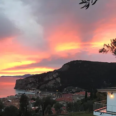 Belvedere20guesthouse 菲纳莱利古雷